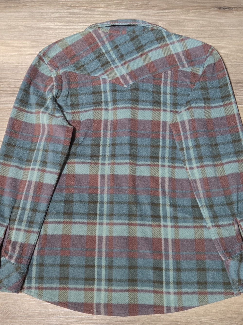 Button-Front Plaid Fleece Shirt in Mint & Rust - Picture 2 of 7